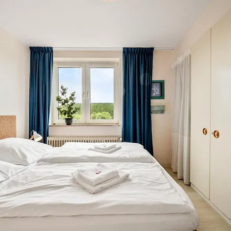 Sunny Mountain View Skipiste, 6 Personen, Wlan